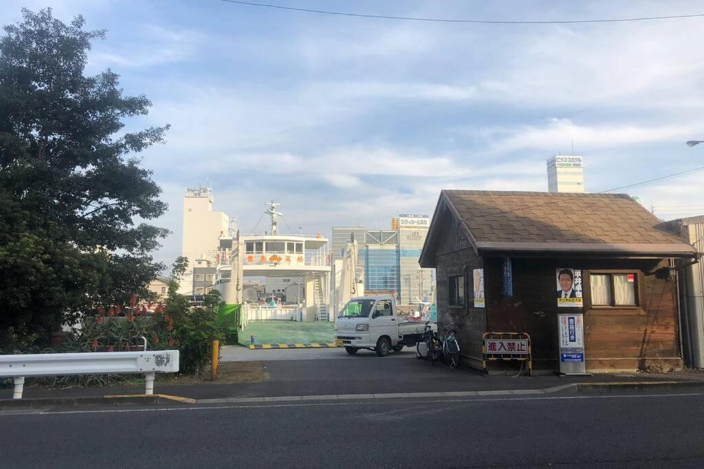Апартаменти 玉藻本町101 Такамацу Екстер'єр фото